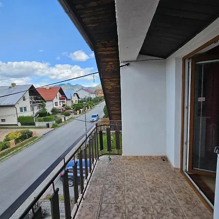 Daire Spacious By The Mountains - 9 Beds Tvrdosin