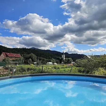 Апартаменты Spacious By The Mountains - 9 Beds Тврдошин