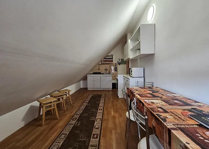 Spacious By The Mountains - 9 Beds Daire